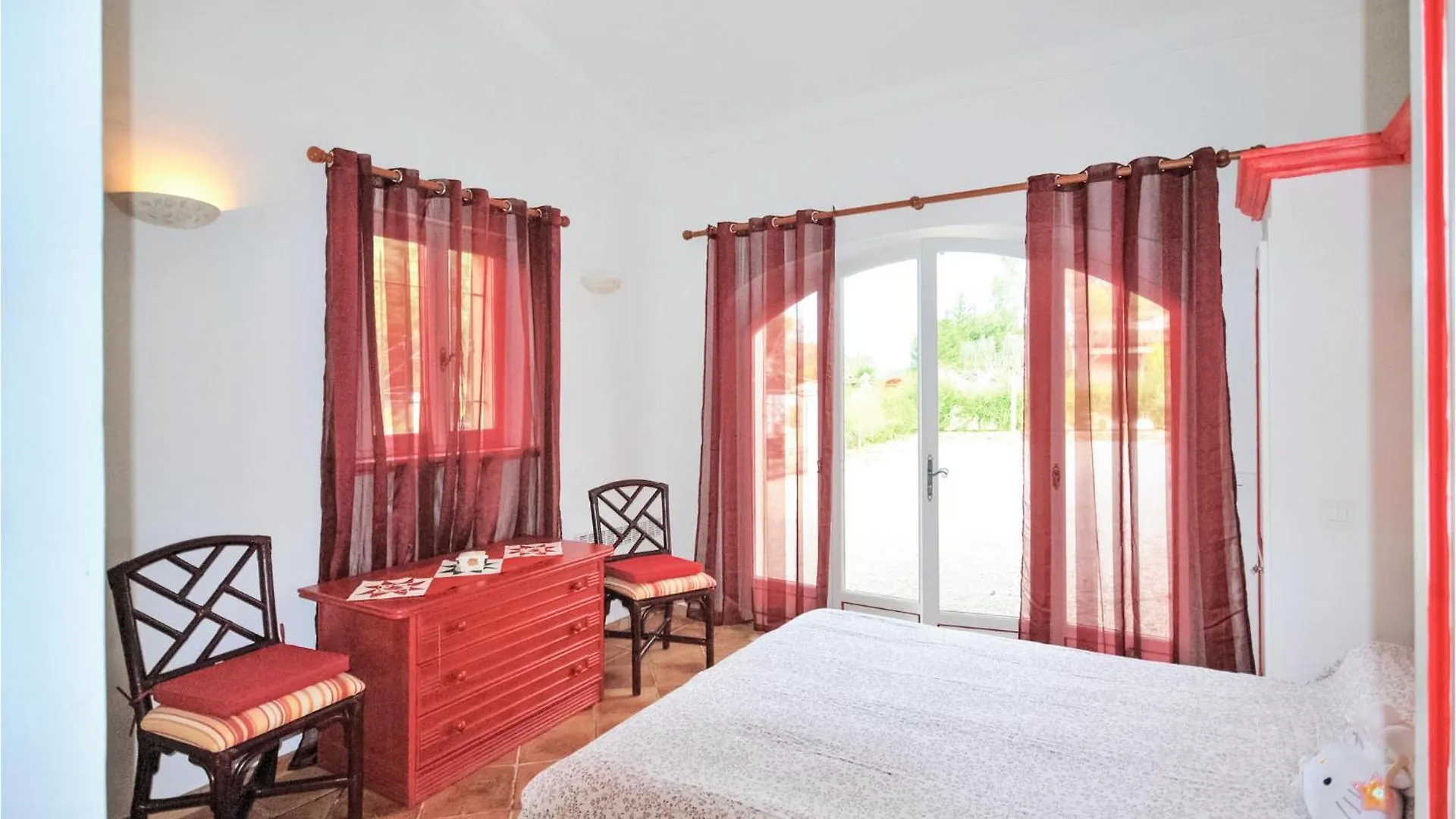 Semesterbostad Amazing Home In Sainte Maxime Le Plan-de-la-Tour